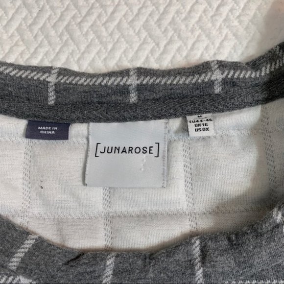 𝅺JUNAROSE🖤Grey Oversized Windowpane Short Sleeve Sweatshirt Top Size M - Picture 6 of 9